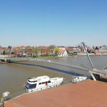 Ferienwohnung-loga דירה *